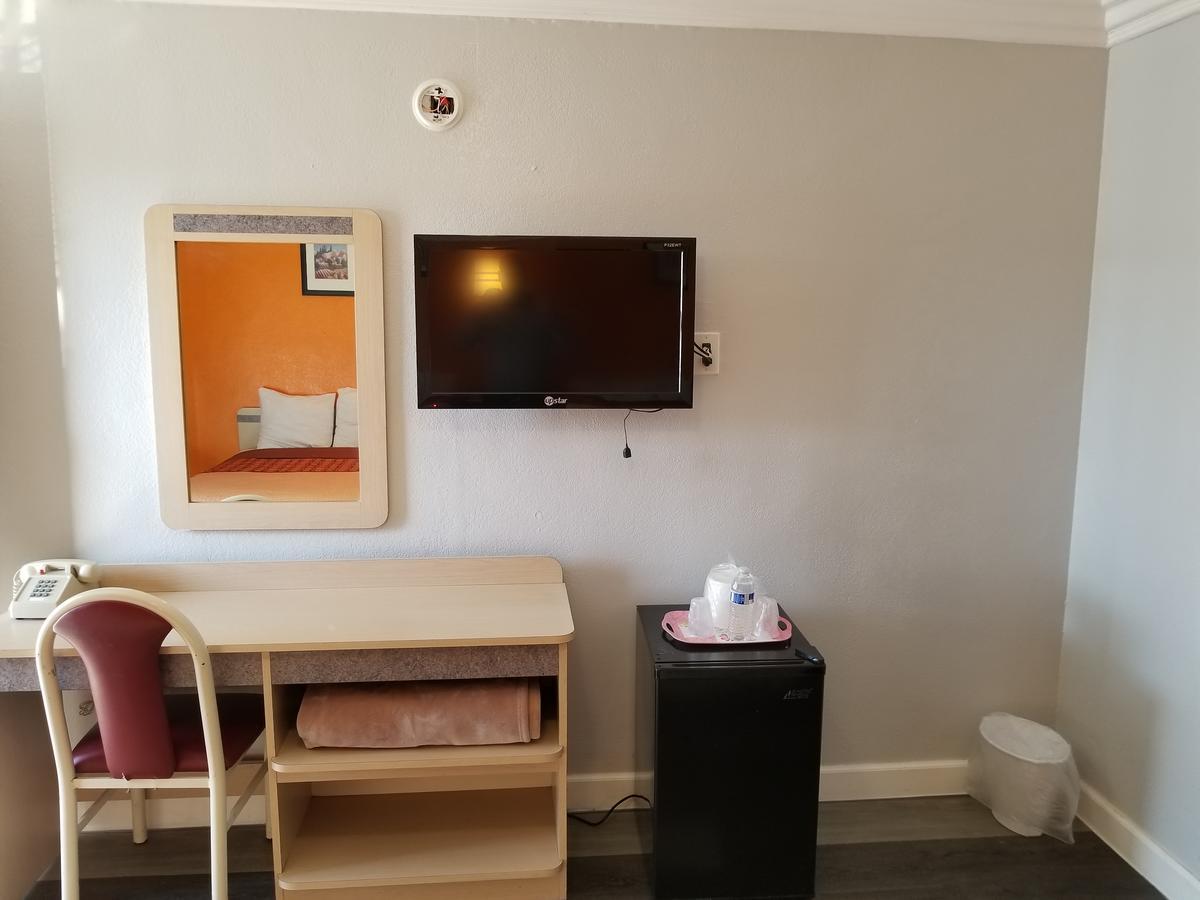 Value Inn Hollywood Лос-Анджелес Экстерьер фото