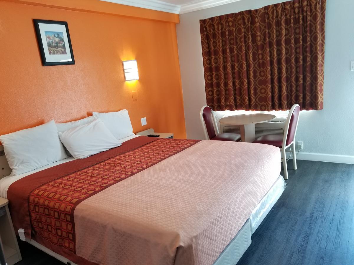 Value Inn Hollywood Лос-Анджелес Экстерьер фото