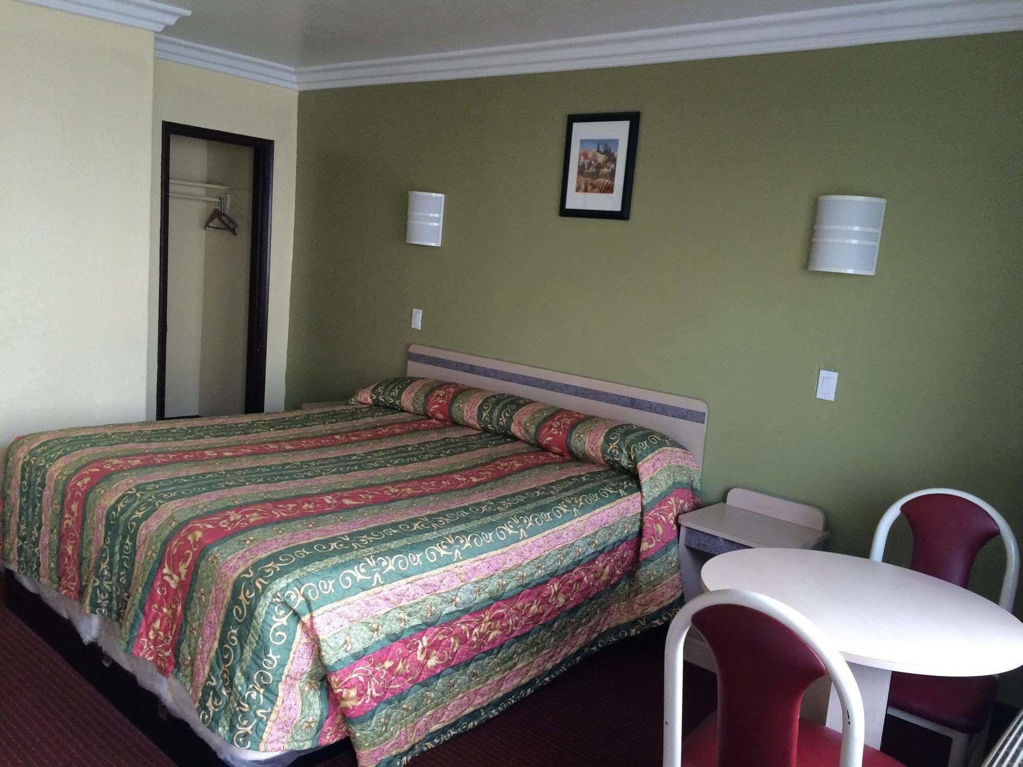 Value Inn Hollywood Лос-Анджелес Экстерьер фото